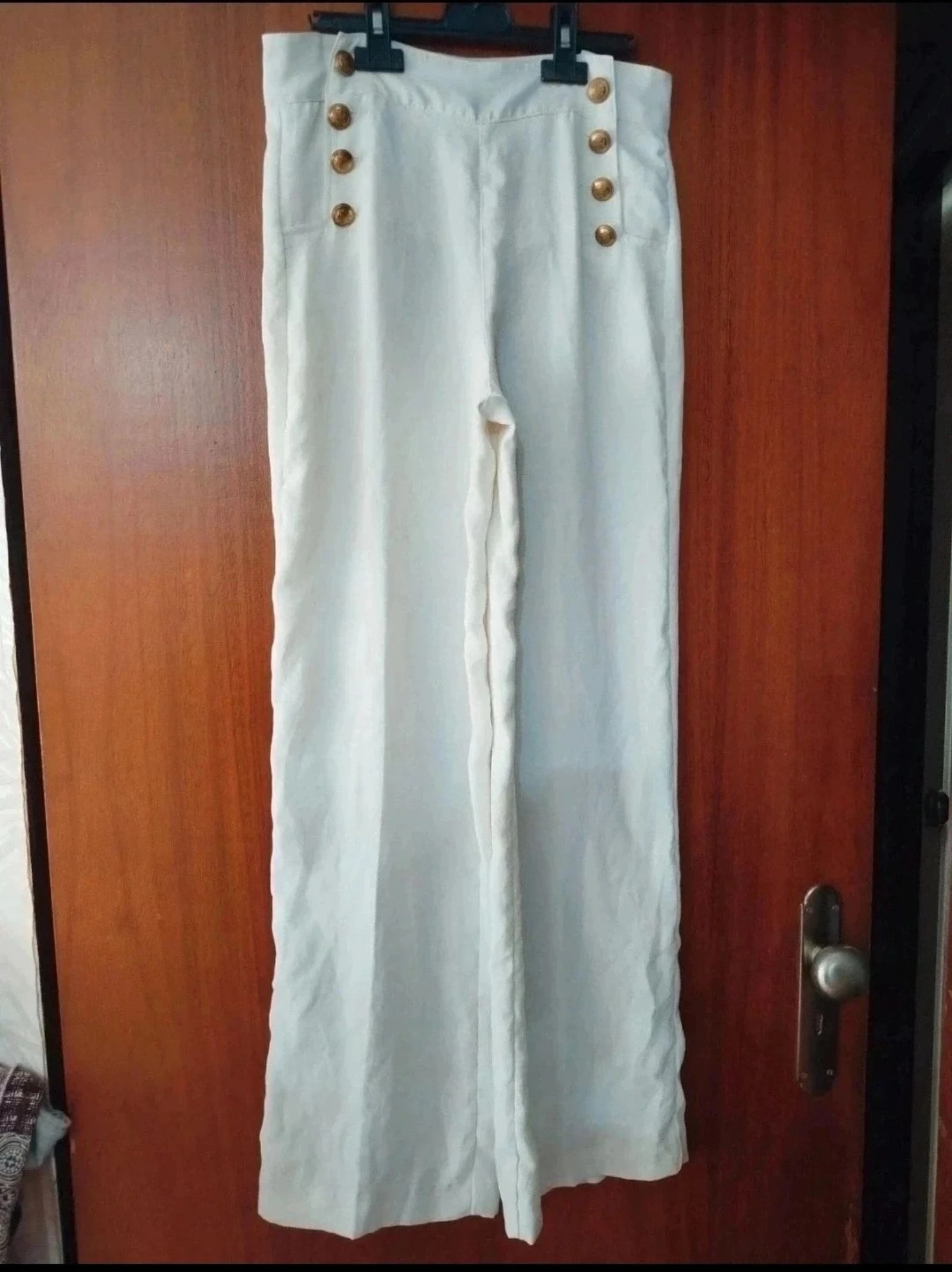 Calças pantalonas brancas Nakuro S